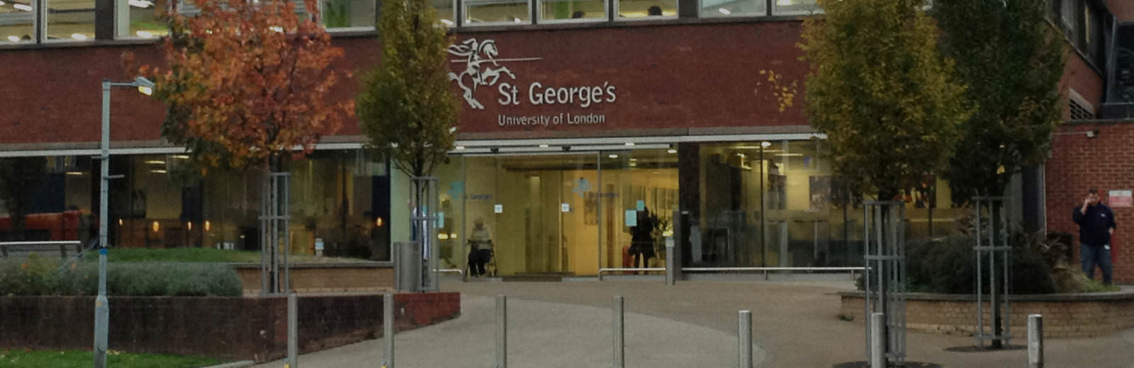 University of London (St Campus) Student Housing •