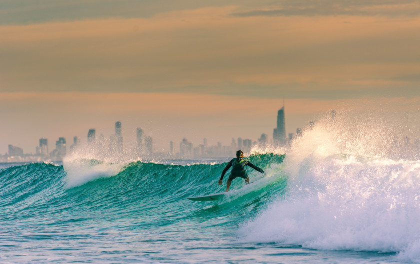 Studying in Australia_surfing