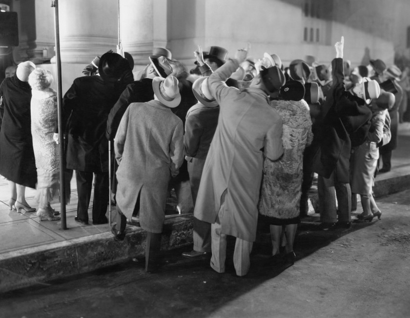 english phrases kerfuffle crowd of people looking up