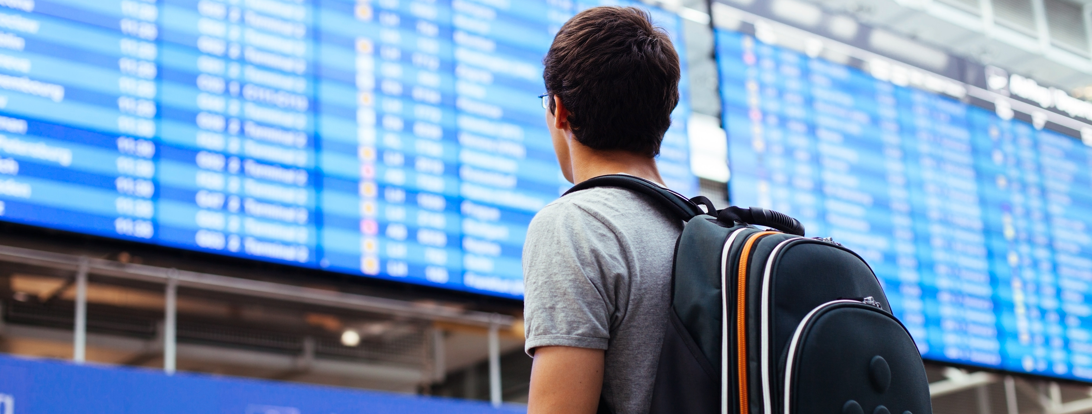 Student Air Travel Tips And Airport Hacks | Student.com Blog