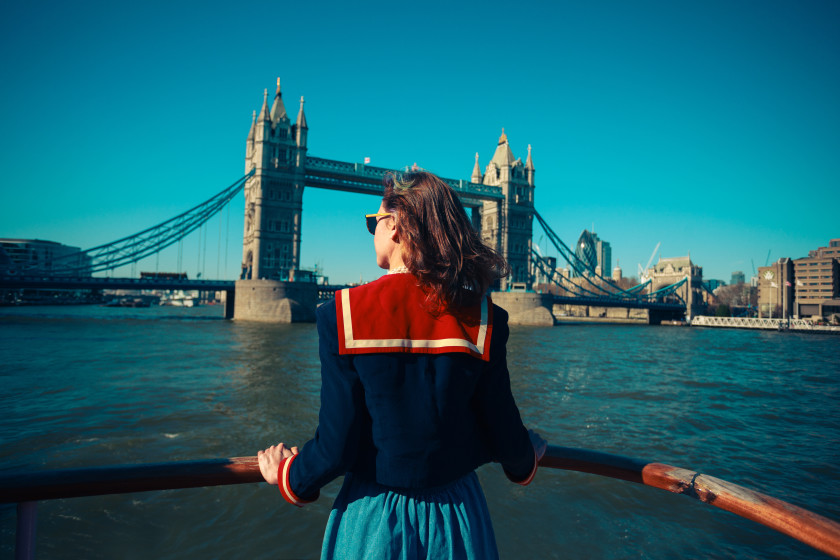 student travel london underground: boat
