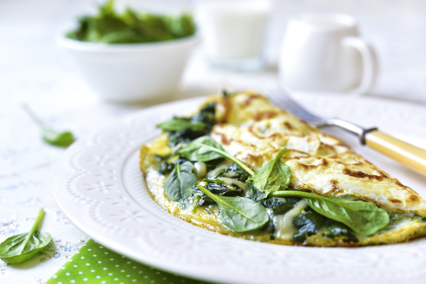 easy student meals: spinach feta omelette