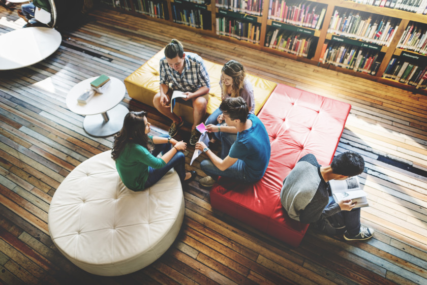 How To Apply To University In The UK Through UCAS_1