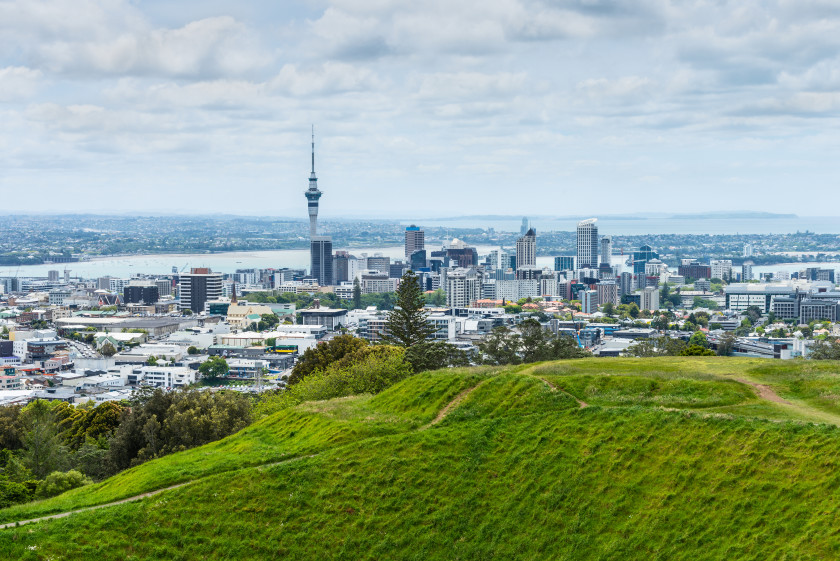 Amazing Scholarships To Study In The Best Cities In The World_Auckland