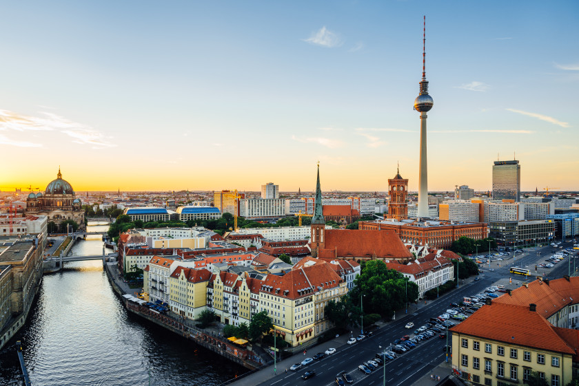 Amazing Scholarships To Study In The Best Cities In The World_Berlin