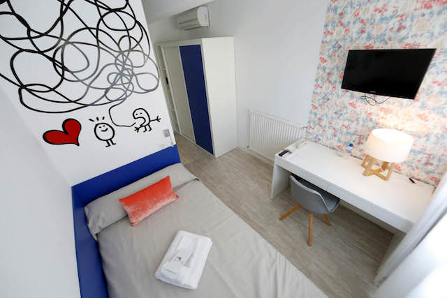 A student bedroom in Madrid