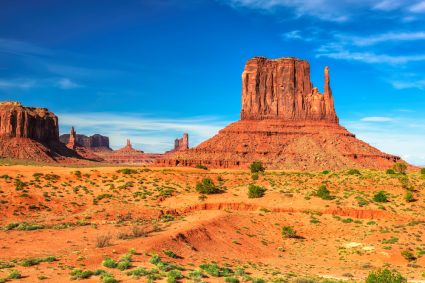 Desert views in Monument Valley, on the Arizona-Utah state line