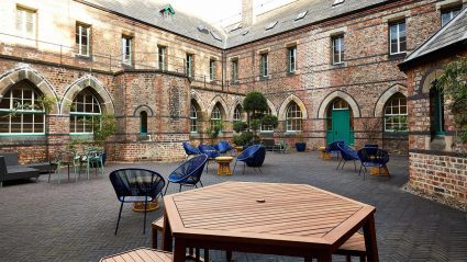An outdoor courtyard at Vita Student Lawrence Street in York