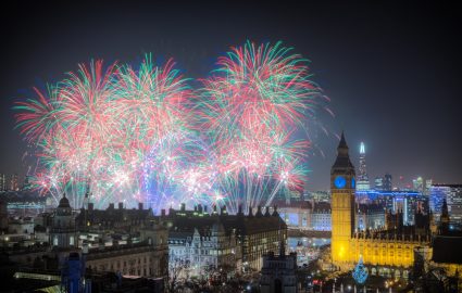 Fireworks in London, with the Big Ben visible in the foreground